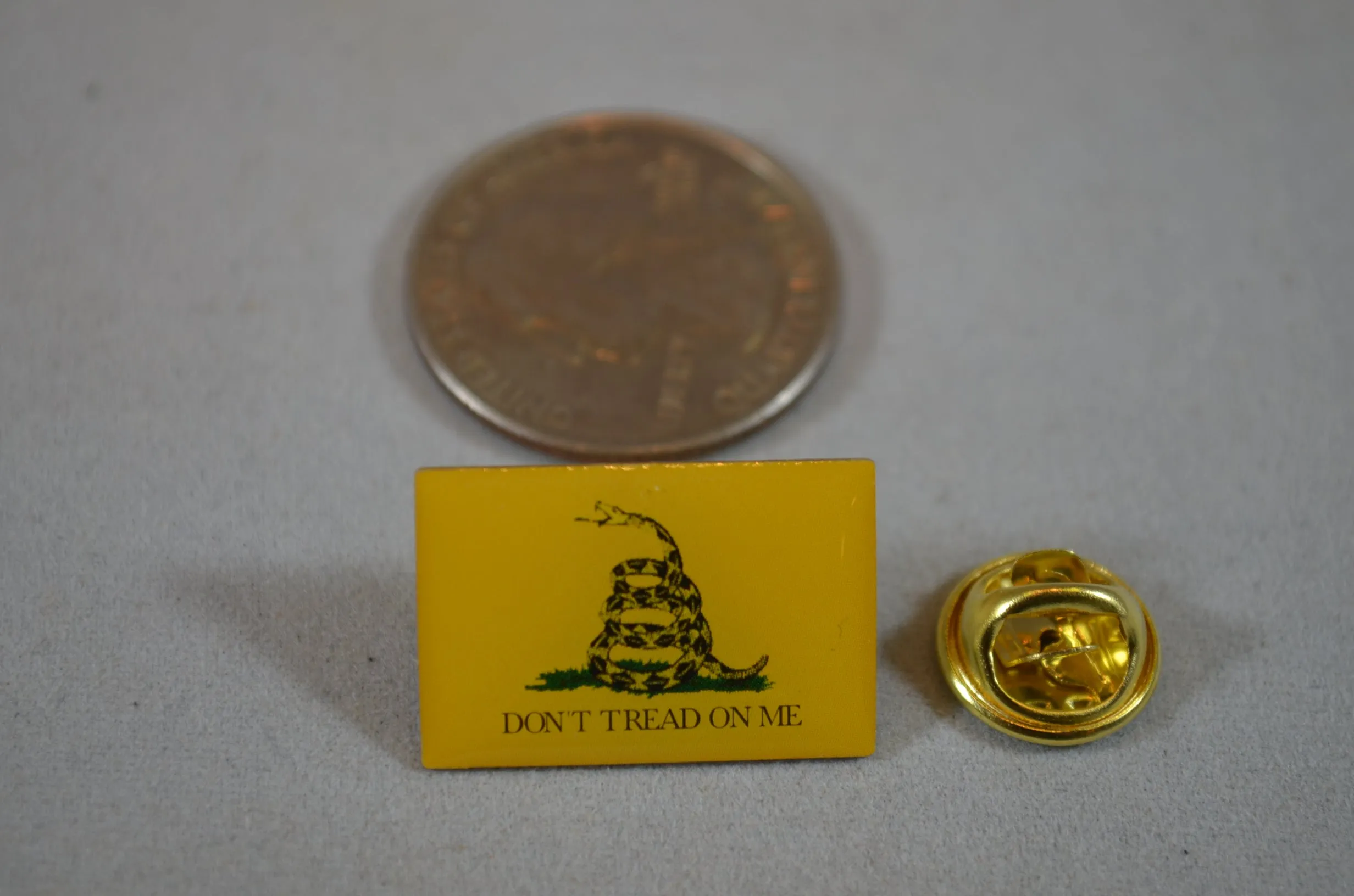 American Revolution "Don't Tread on Me" Lapel Hat Pin