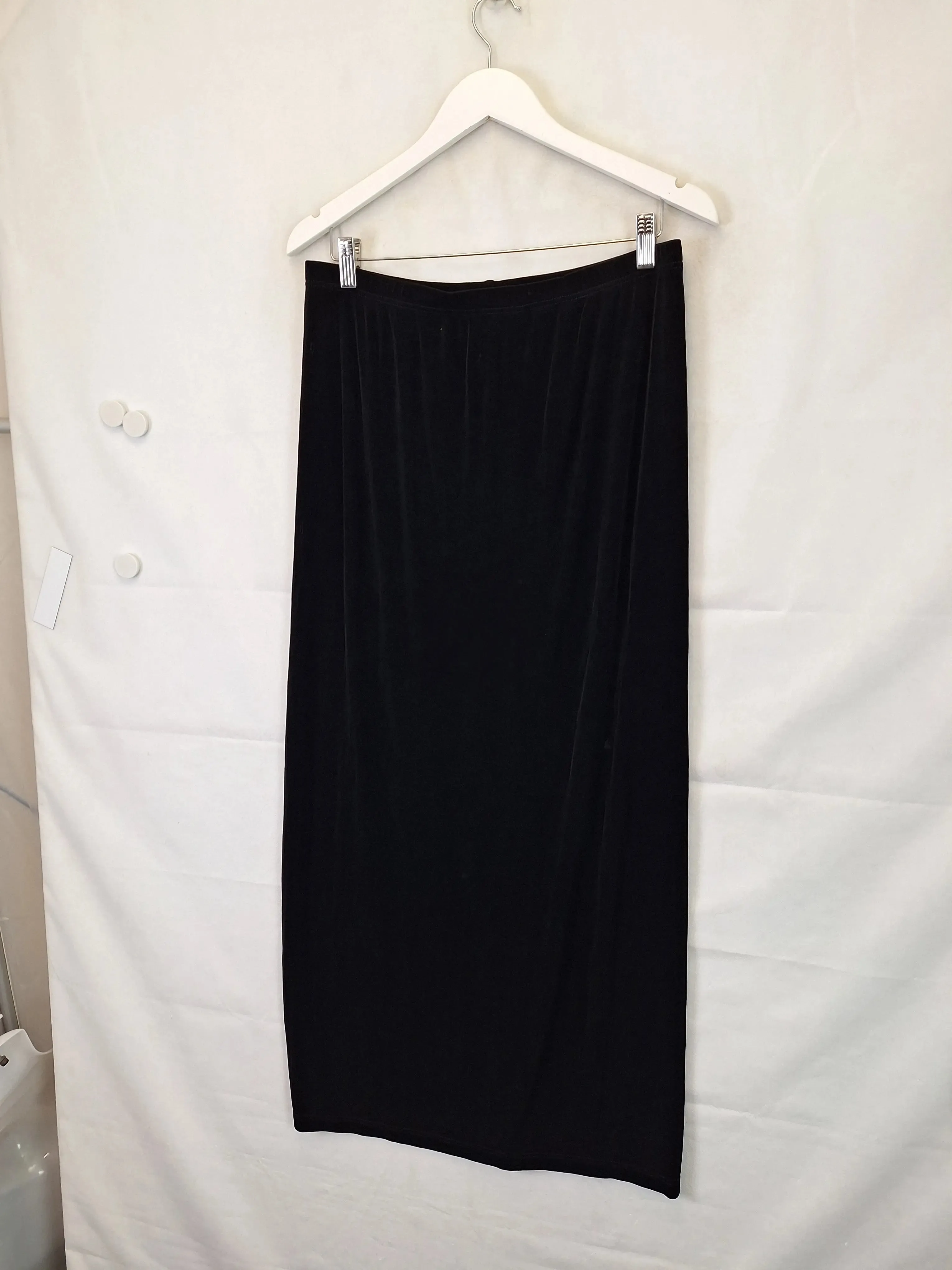 Assorted Brands Essential Flirty Stretch Maxi Skirt Size XL