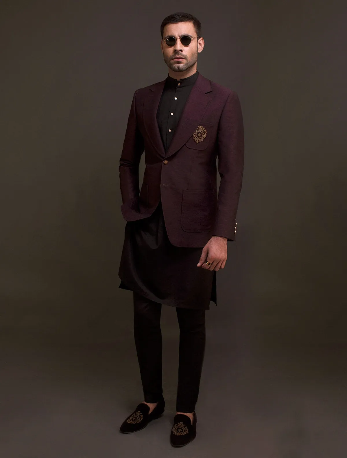 BURGUNDY TWO BUTTONS FRONT MONOGRAM BLAZER