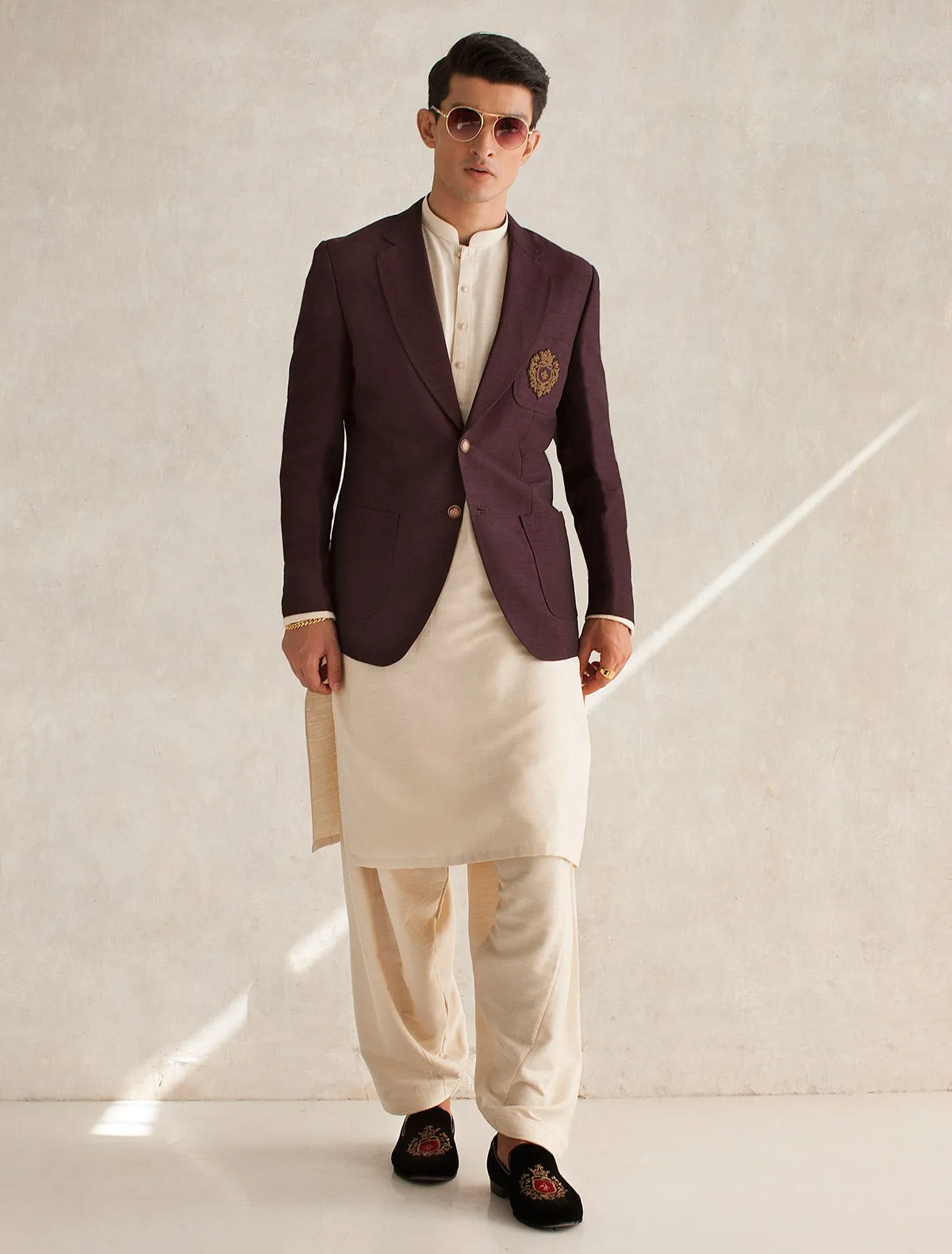 BURGUNDY TWO BUTTONS FRONT MONOGRAM BLAZER