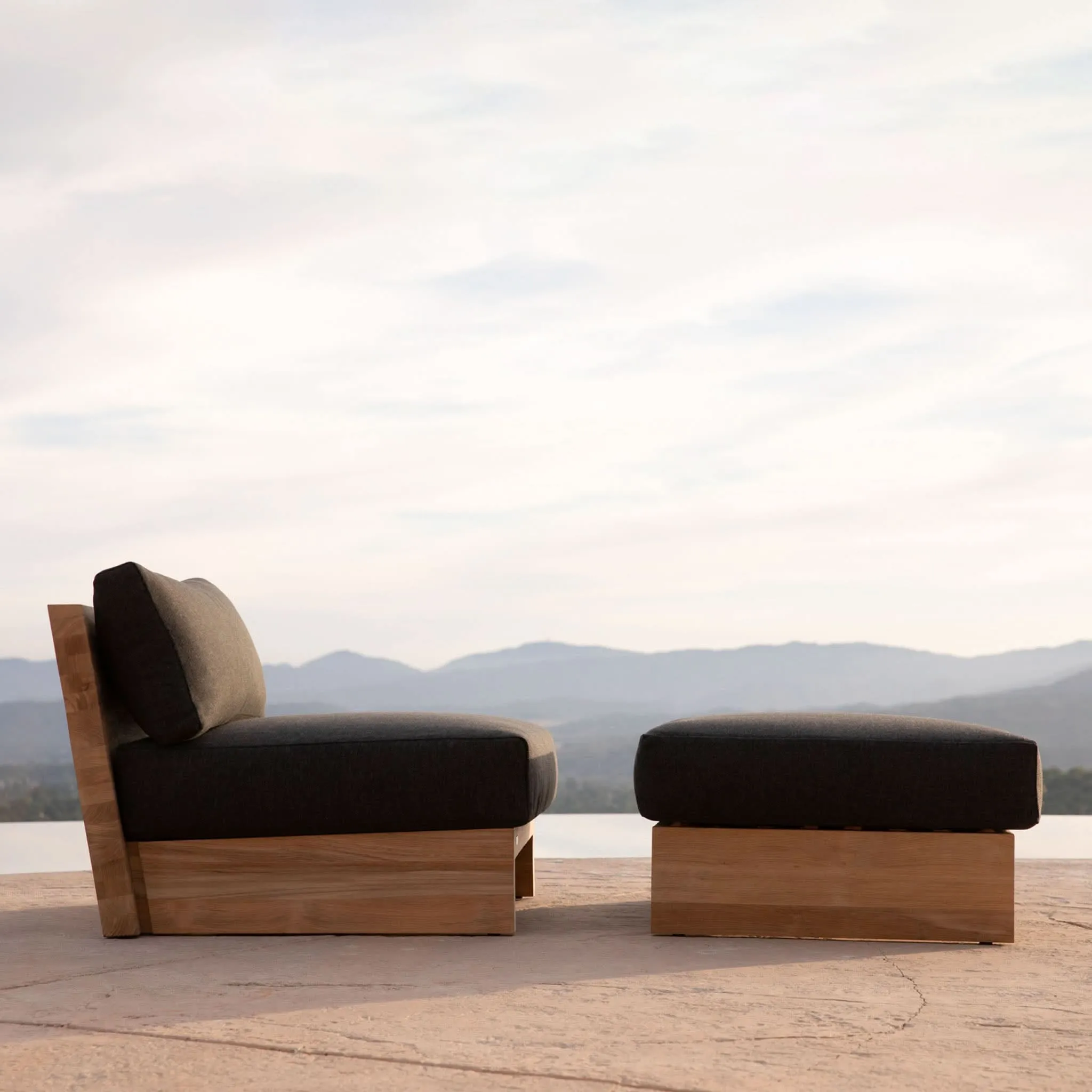 Catalina Ottoman